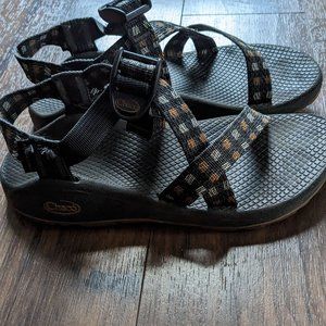 Women's Z Cloud Chacos Size 6